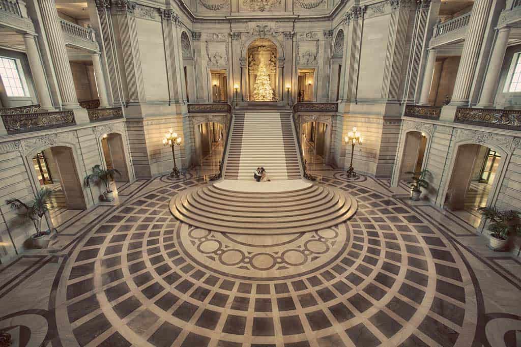 san francisco city hall grand staircase